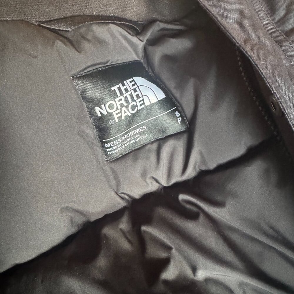 North Face Men's Gotham Parka Jacket Goose Down McMurdo Water Resistant Size S - Picture 7 of 16